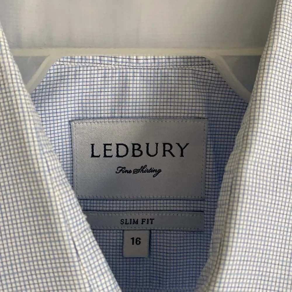 LEDBURY Men’s Light Blue Dress Shirt Size 16 (neck)